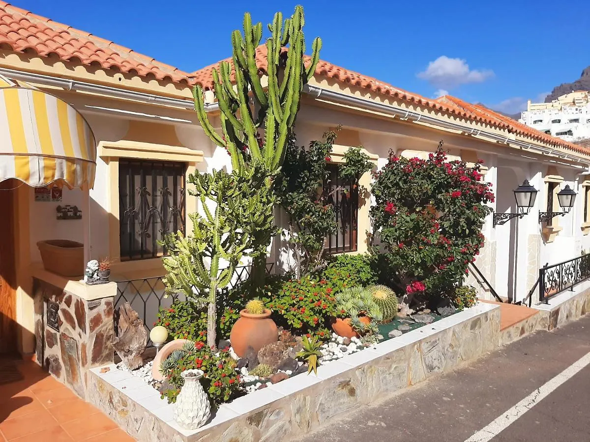 Nice Apartment With Heating Pool. Costa Adeje  España